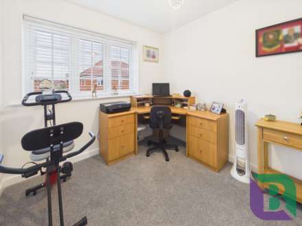 Kings Grove, Bedford, Image 16