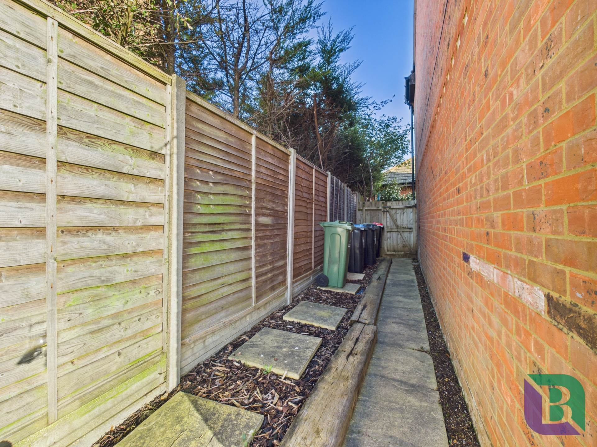 Penmon Close, Monkston, Image 16