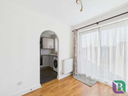 Penmon Close, Monkston, Image 6