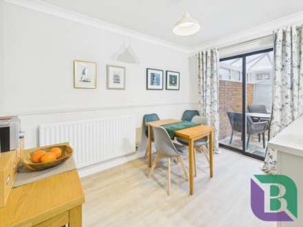 Mithras Gardens, Wavendon Gate, Image 10