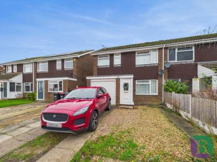 Goldsmiths Way, Newport Pagnell