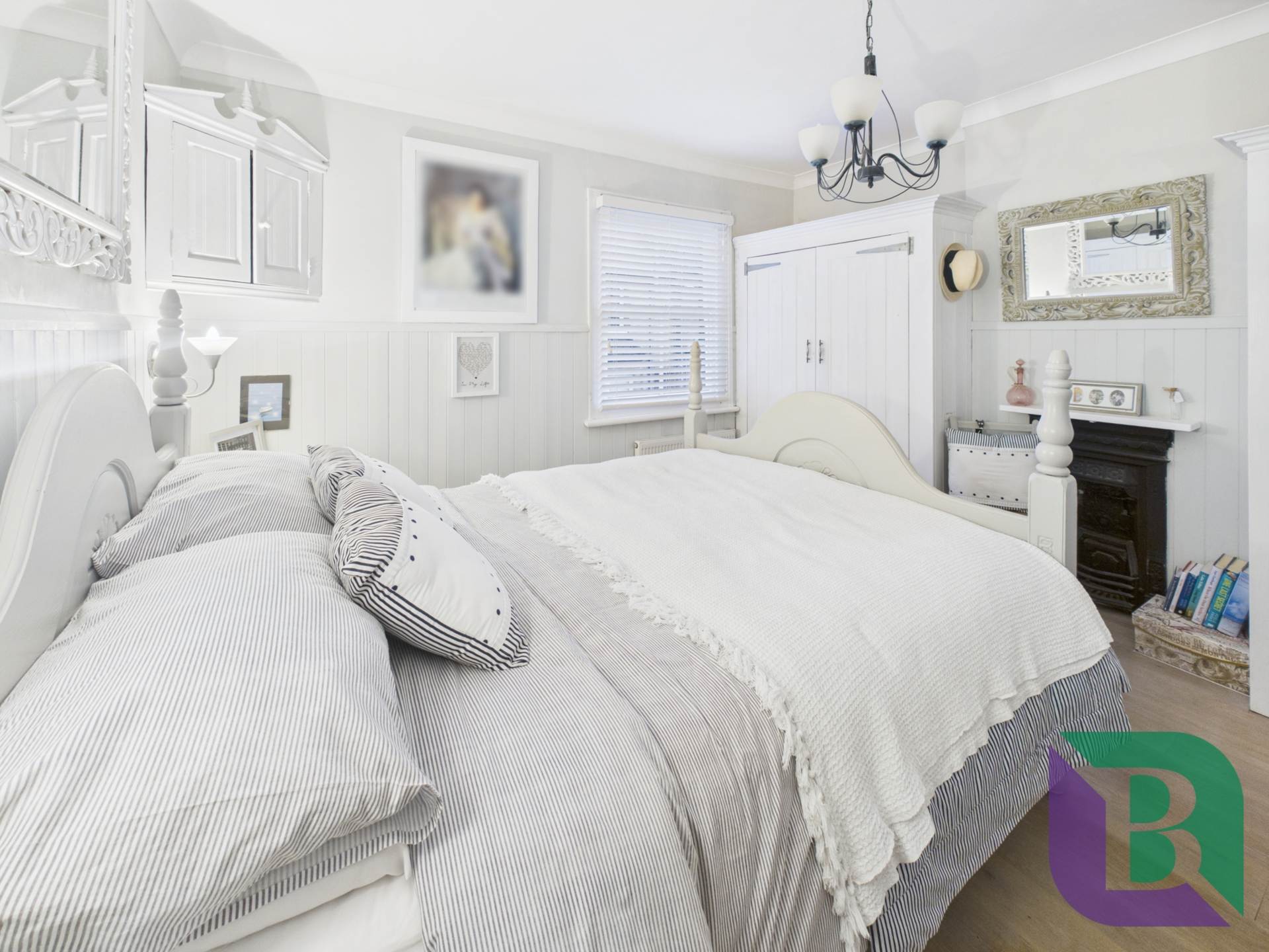 Russell Street, Woburn Sands, Image 10