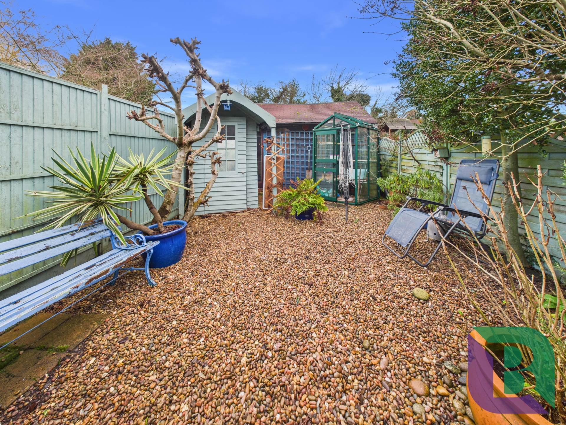 Russell Street, Woburn Sands, Image 19