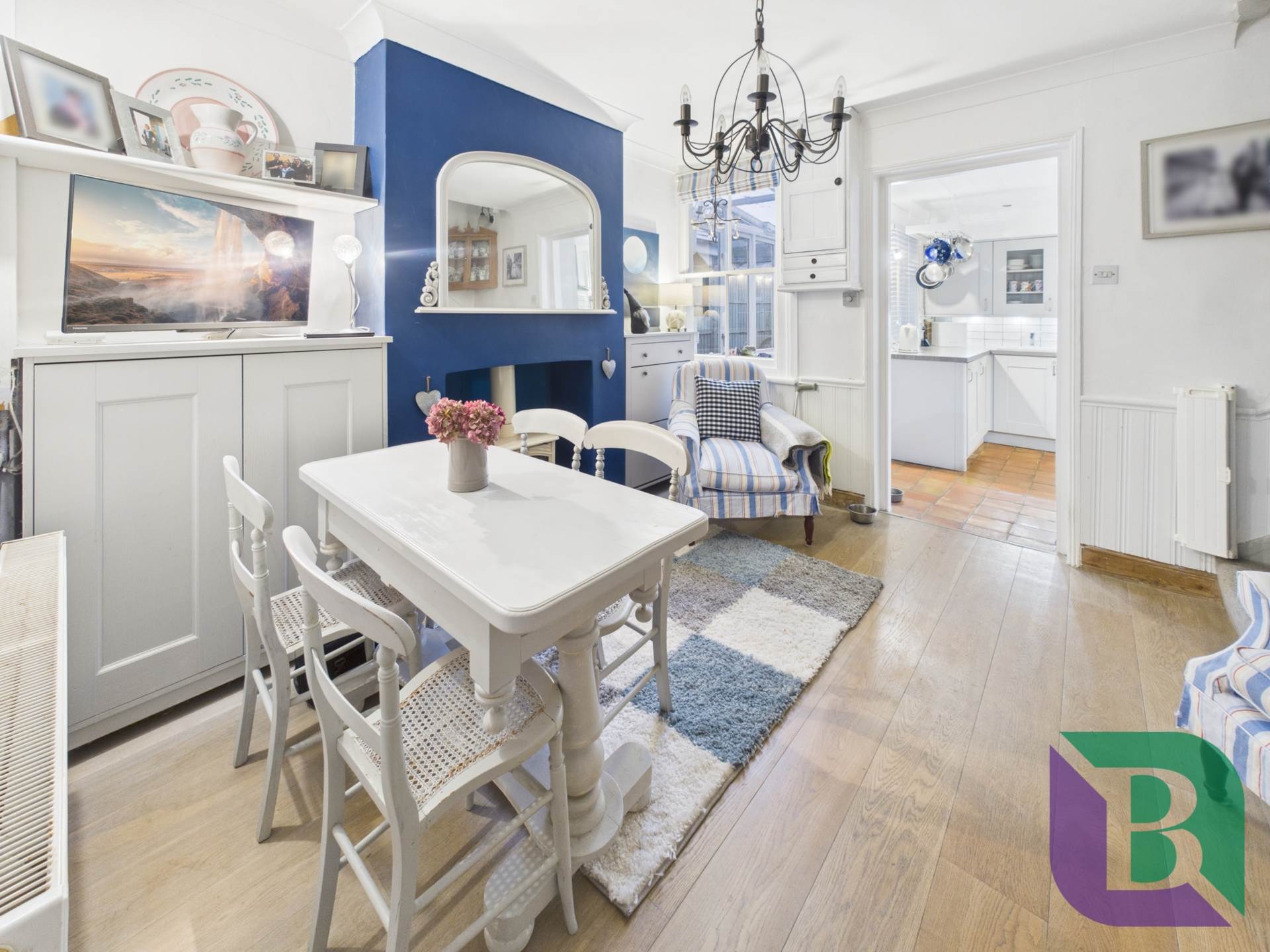 Russell Street, Woburn Sands, Image 3