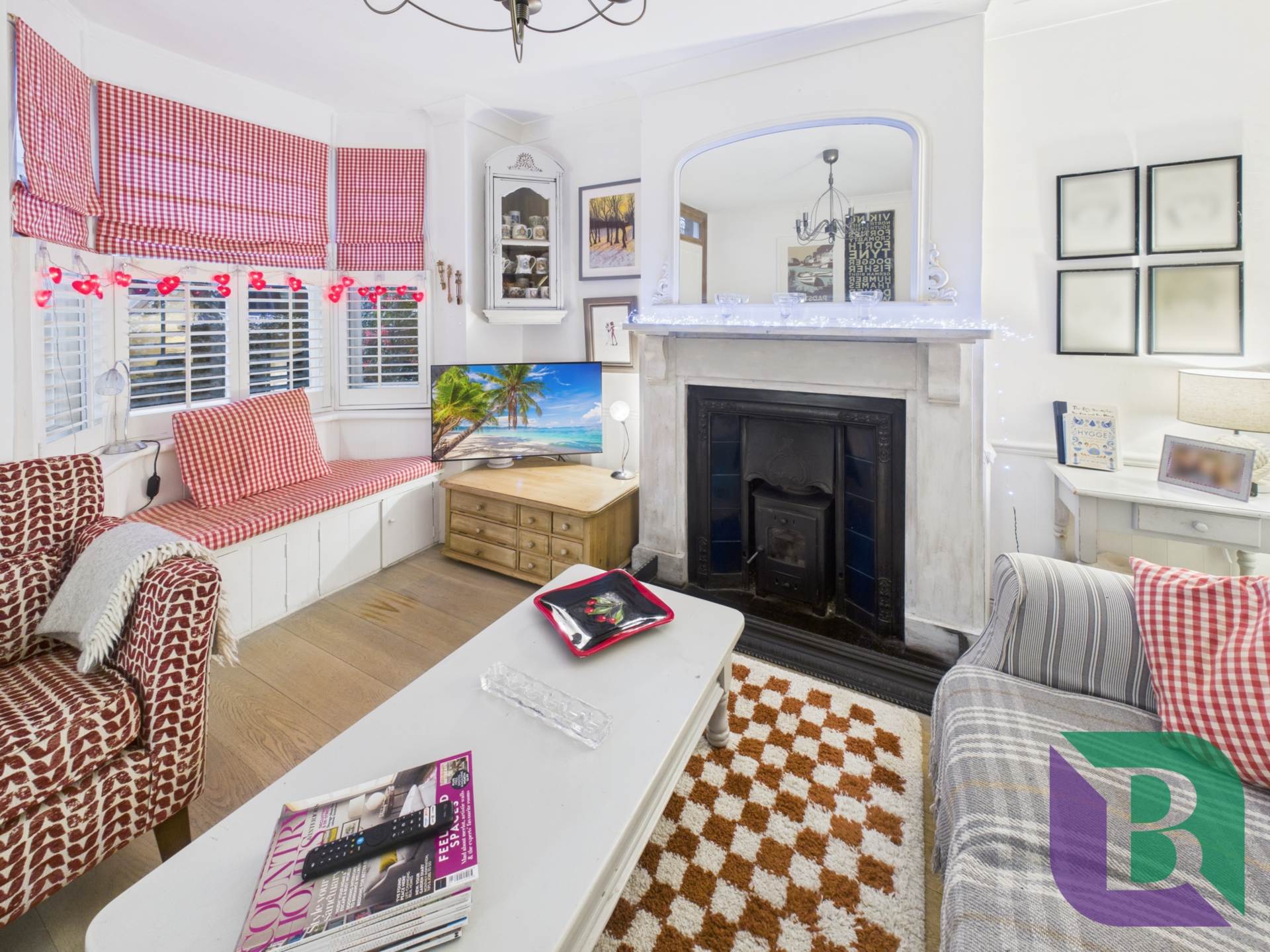 Russell Street, Woburn Sands, Image 5