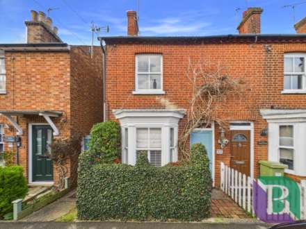 Russell Street, Woburn Sands