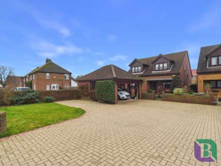 Greenfield Road, Westoning, Bedfordshire, Image 24