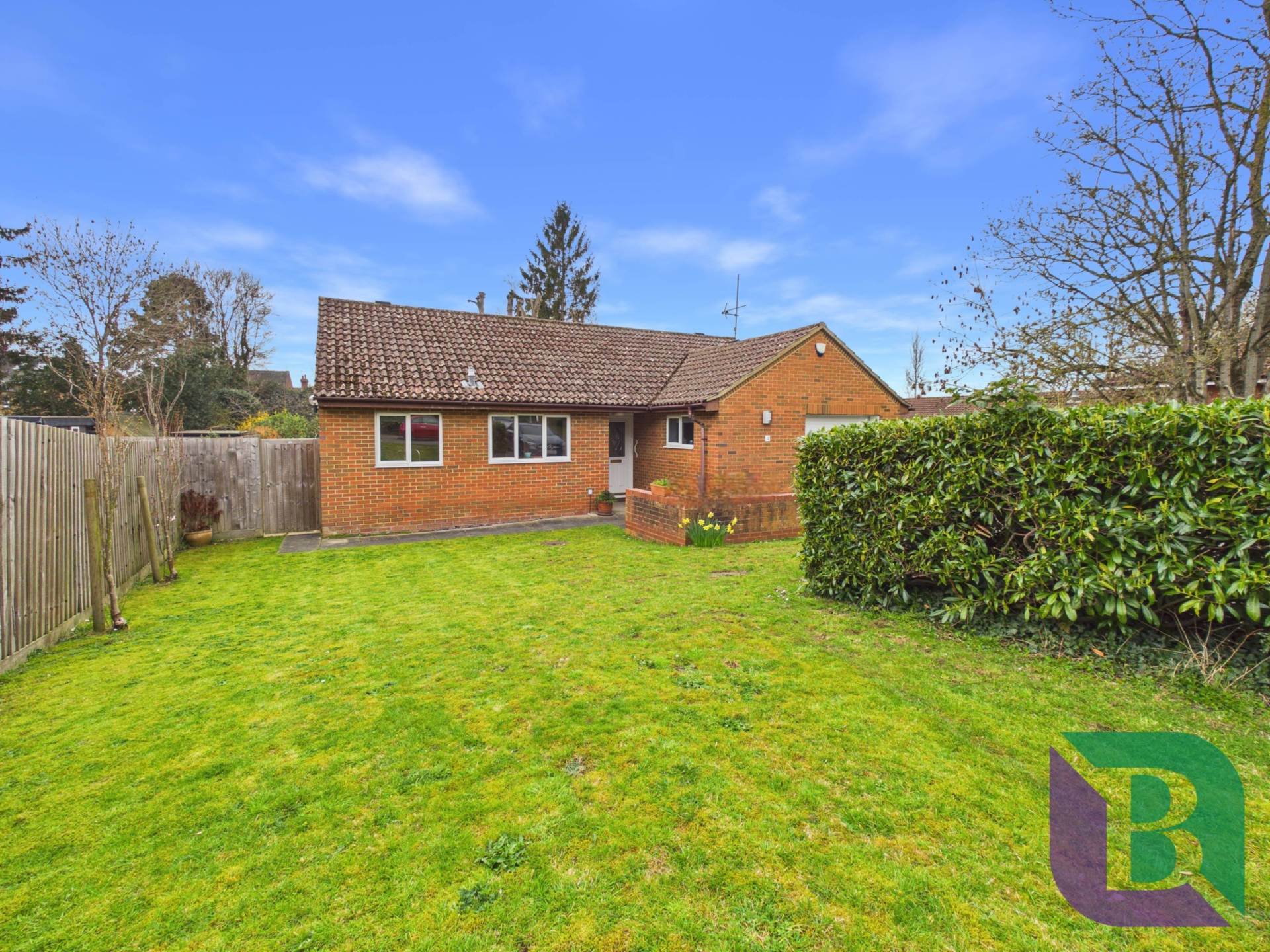 Asplands Close, Milton Keynes, Image 17