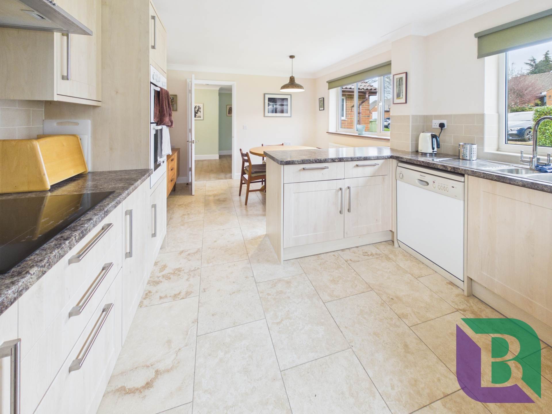 Asplands Close, Milton Keynes, Image 6