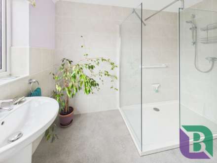 Asplands Close, Milton Keynes, Image 11