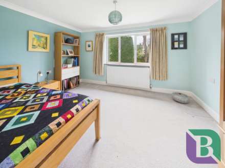 Asplands Close, Milton Keynes, Image 12