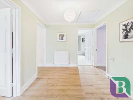 Asplands Close, Milton Keynes, Image 4