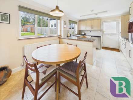 Asplands Close, Milton Keynes, Image 5