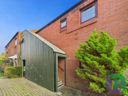 Church End, Wavendon, Image 12