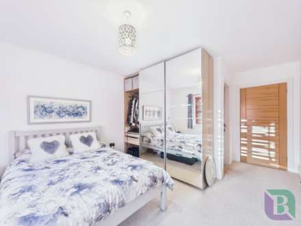 Meadow Brook, Stoke Hammond, Image 11