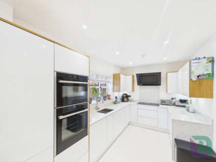 Meadow Brook, Stoke Hammond, Image 5