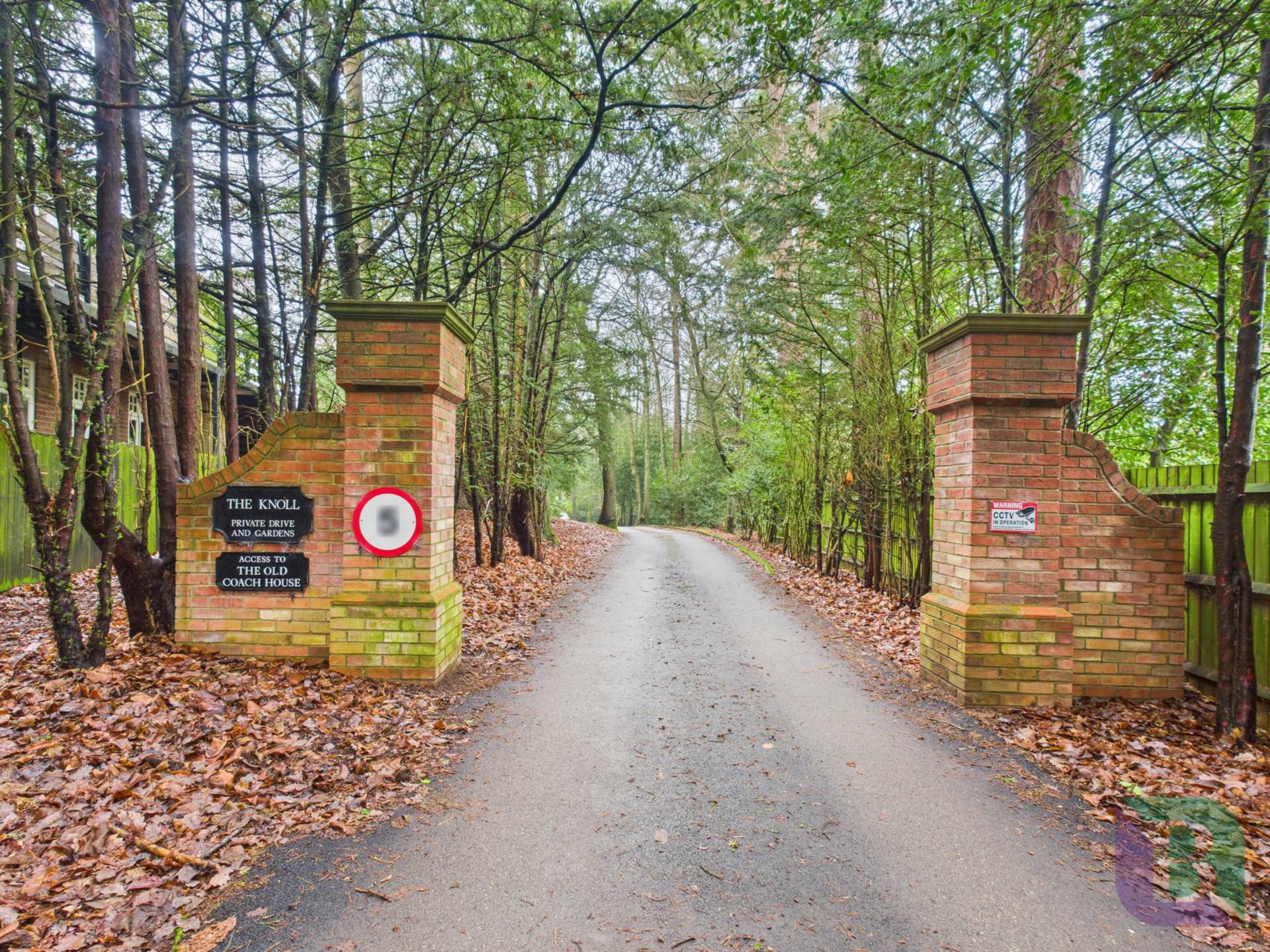 The Knoll, Aspley Heath, Milton Keynes, Image 16