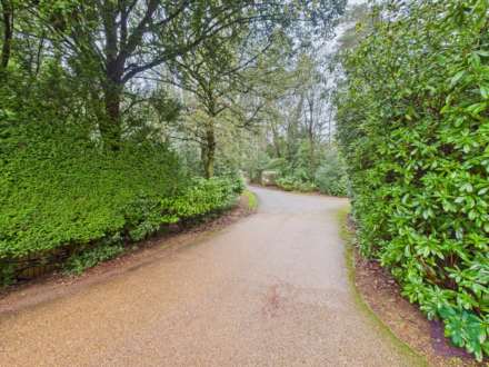 The Knoll, Aspley Heath, Milton Keynes, Image 15