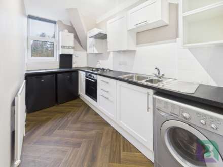 The Knoll, Aspley Heath, Milton Keynes, Image 2