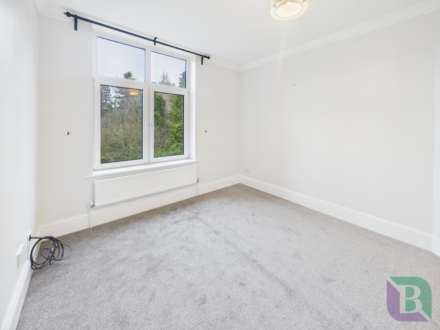 The Knoll, Aspley Heath, Milton Keynes, Image 5