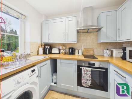 Aspley Court, Milton Keynes, Image 2