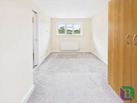 Medeswell, Furzton, Image 15