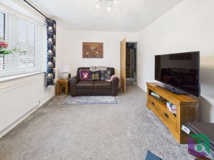 Theydon Ave, Milton Keynes, Image 8