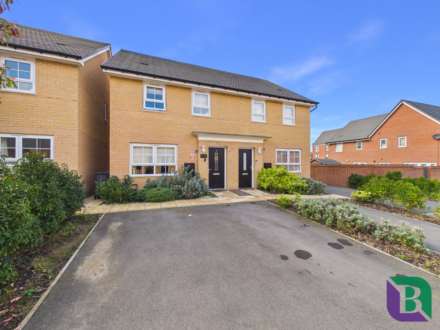 Wells Grove, Eagle Farm South