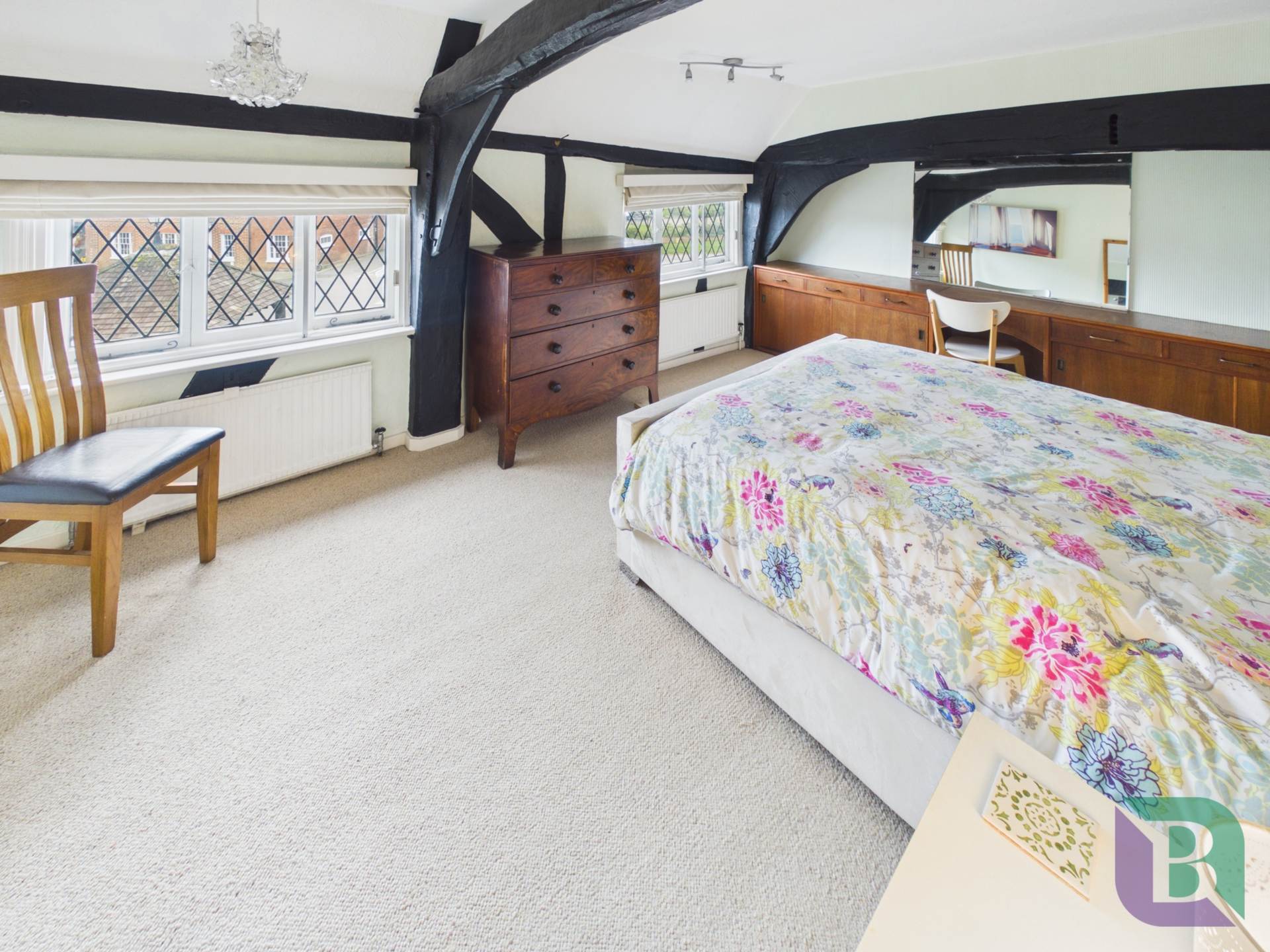 The Square, Aspley Guise, Image 11