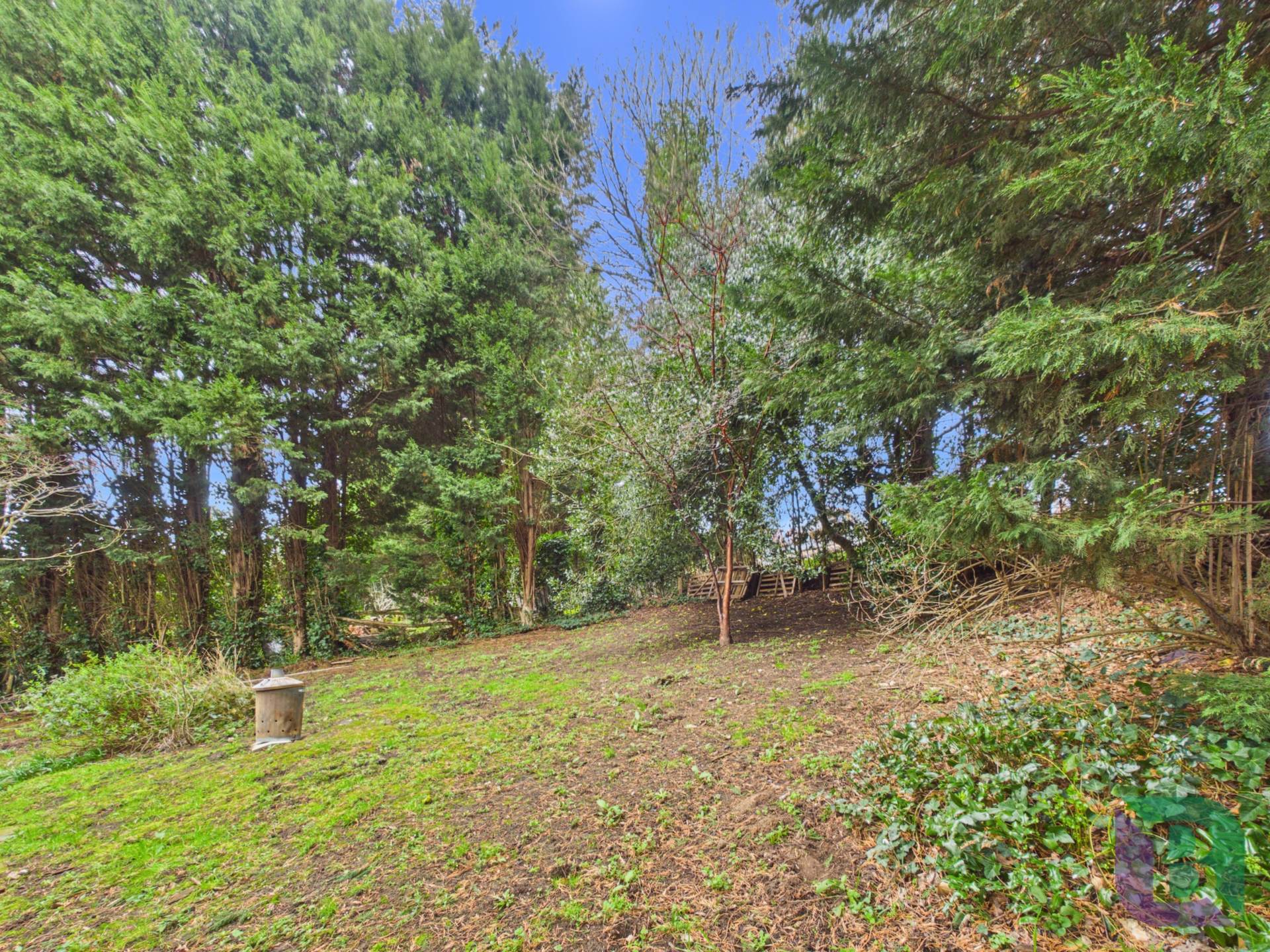 The Square, Aspley Guise, Image 20