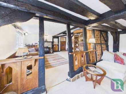 The Square, Aspley Guise, Image 10