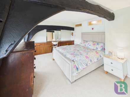 The Square, Aspley Guise, Image 12