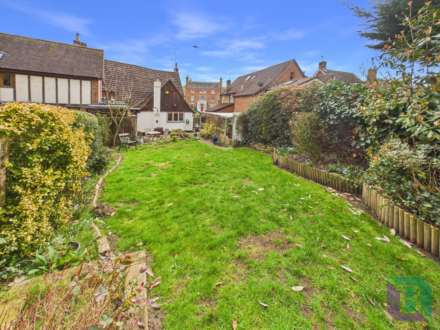 The Square, Aspley Guise, Image 16