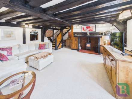 The Square, Aspley Guise, Image 2