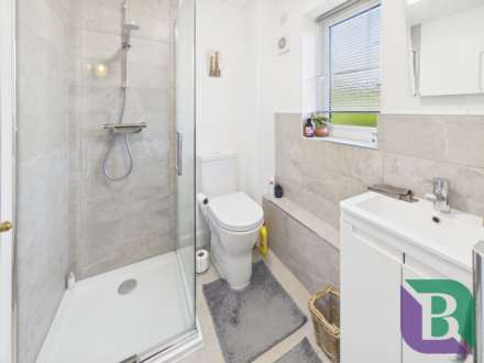 Chantry Close, Woburn Sands, Image 16