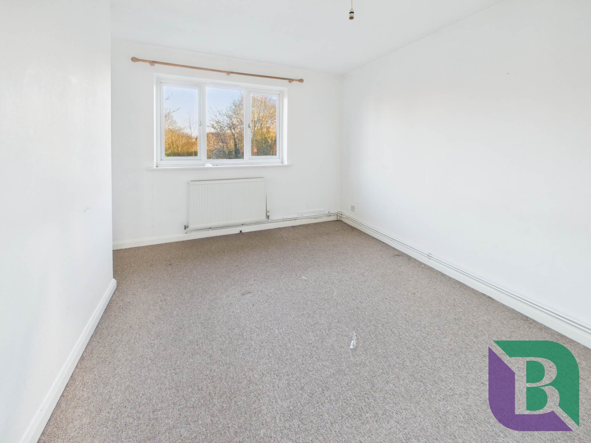 Meadowsweet, Walnut Tree, Image 7