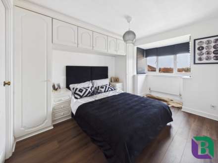 Maidenhead Avenue, Milton Keynes, Image 11