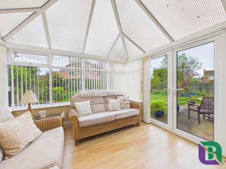 Ravel Close, Old Farm Park, Image 4