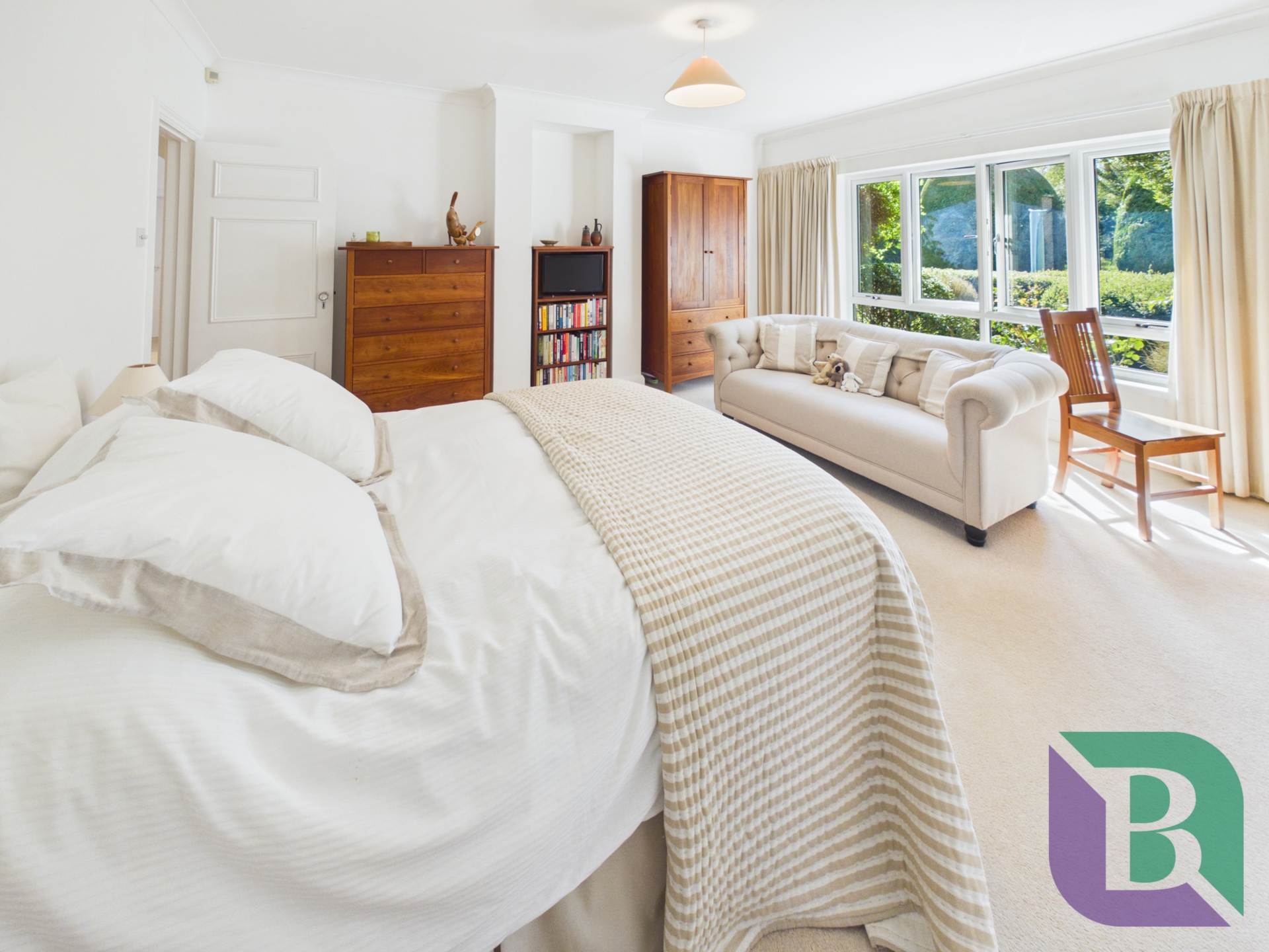 Manor Close, Salford Road, Aspley Guise, Image 10