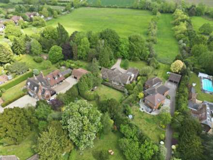 Manor Close, Salford Road, Aspley Guise, Image 5