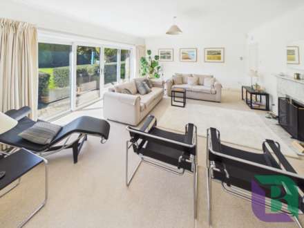 Manor Close, Salford Road, Aspley Guise, Image 6