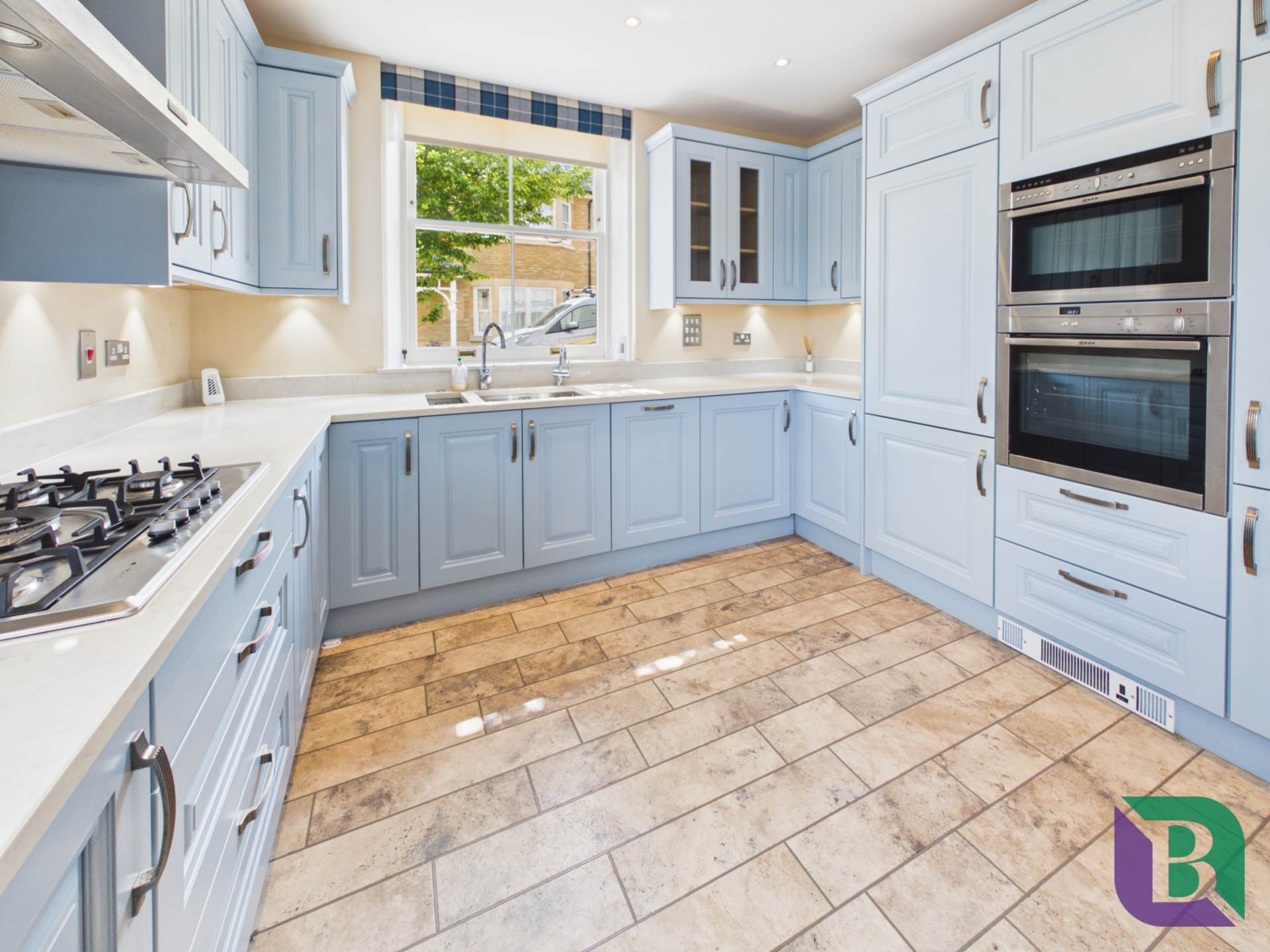 Sandy Court, Woburn Sands, Image 7