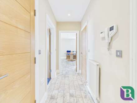 Sandy Court, Woburn Sands, Image 4