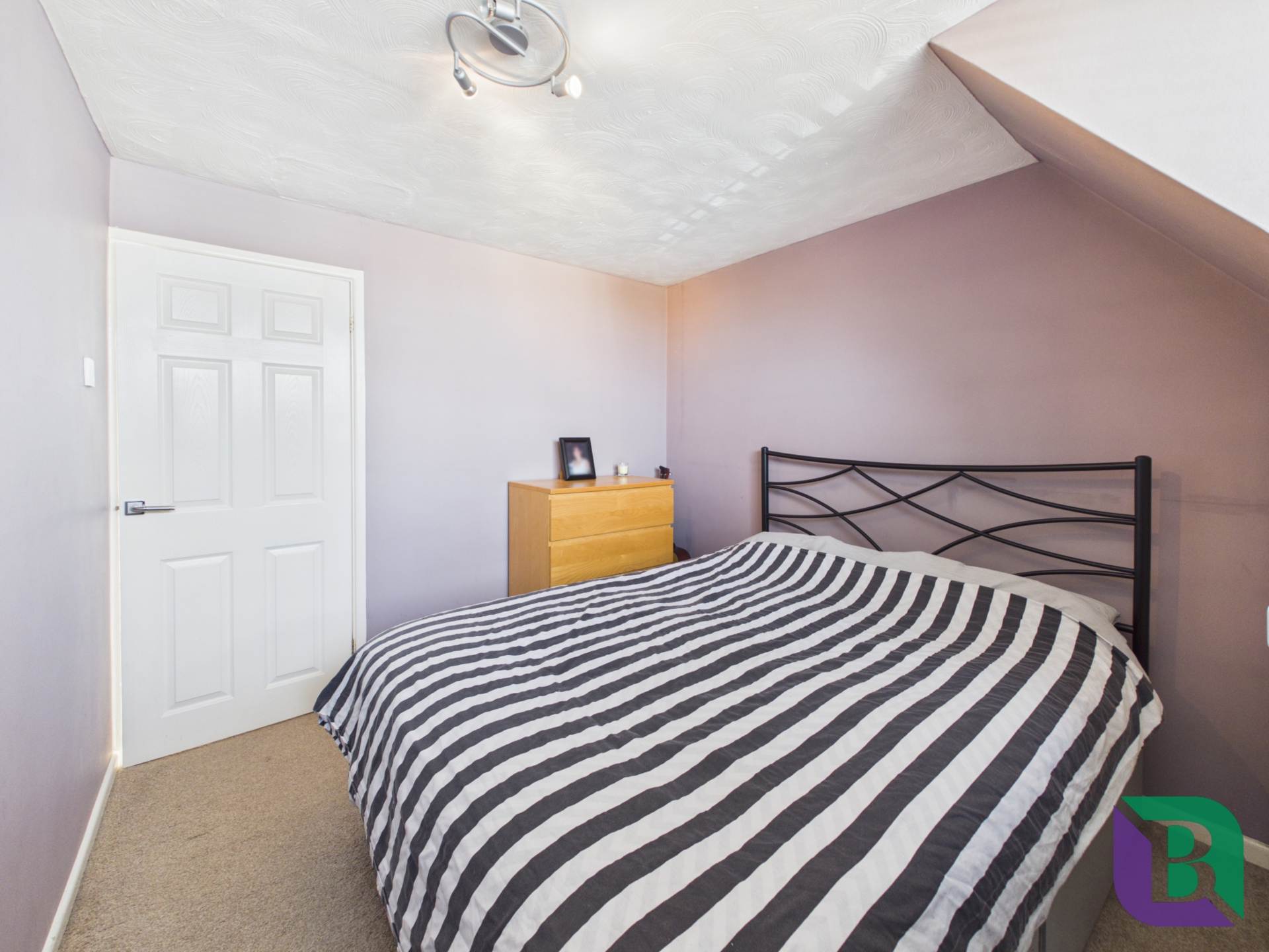 Yew Tree Close, Newton Longville, Image 13