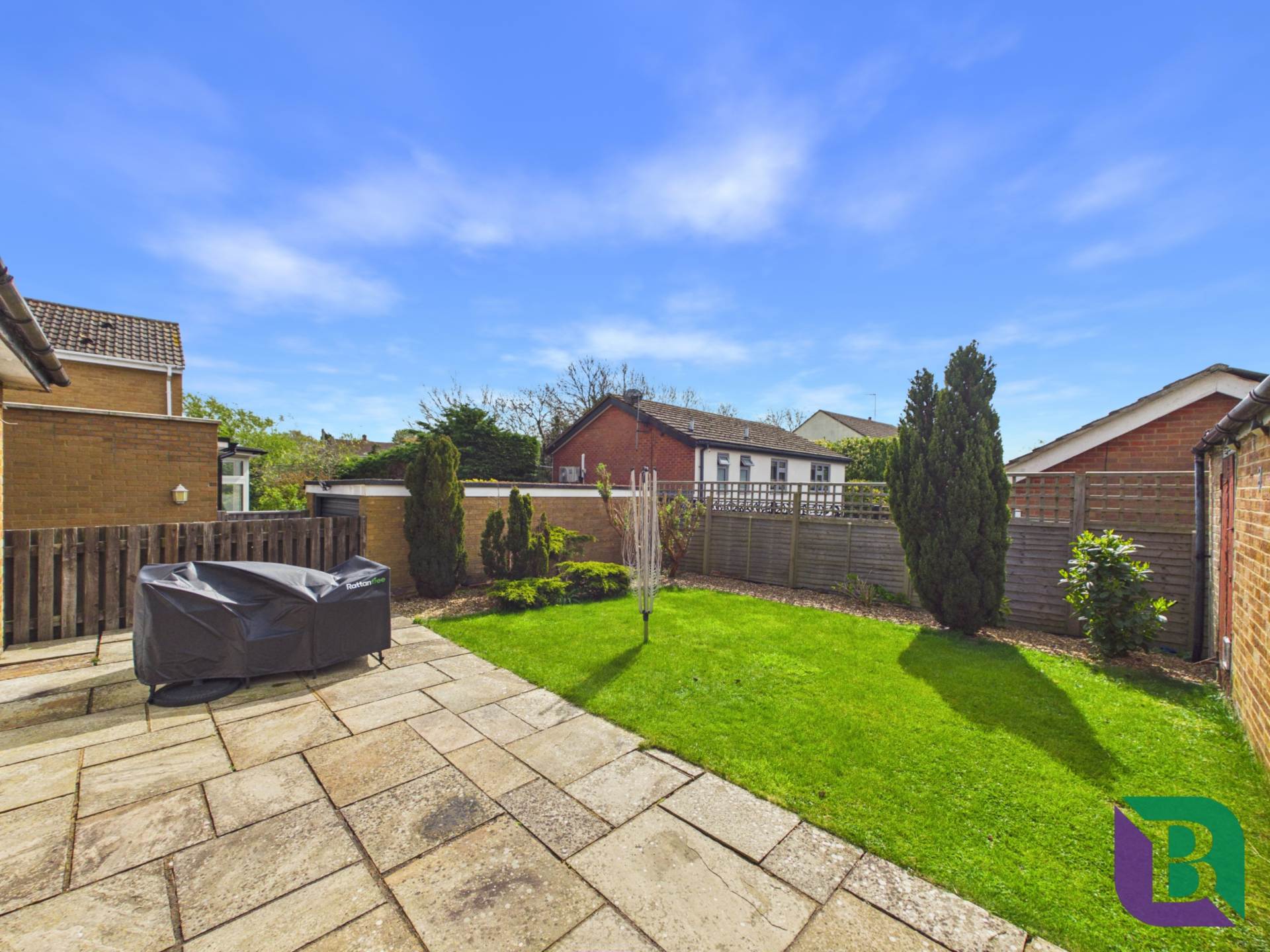 Yew Tree Close, Newton Longville, Image 14