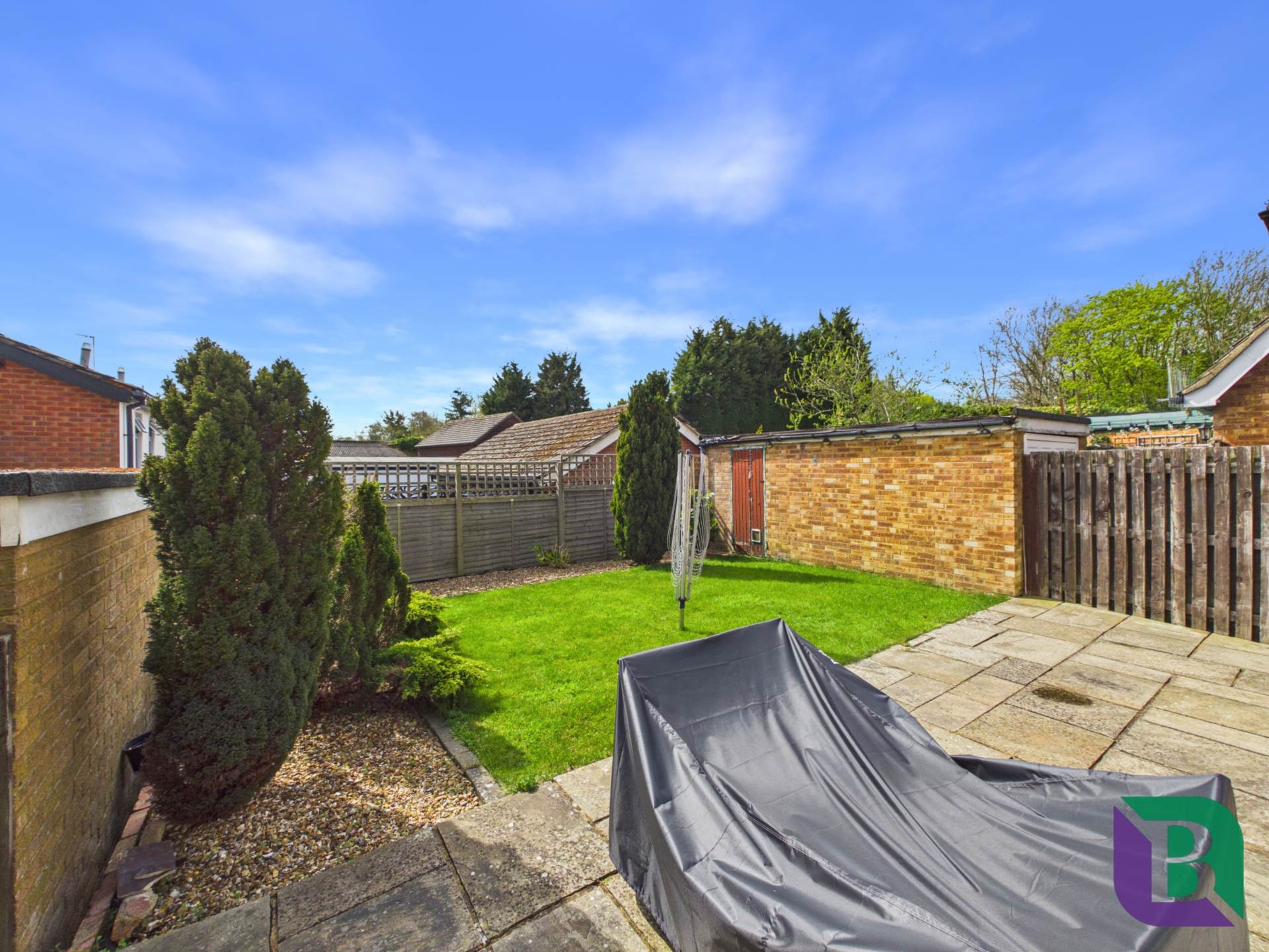 Yew Tree Close, Newton Longville, Image 15