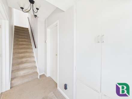 Yew Tree Close, Newton Longville, Image 7