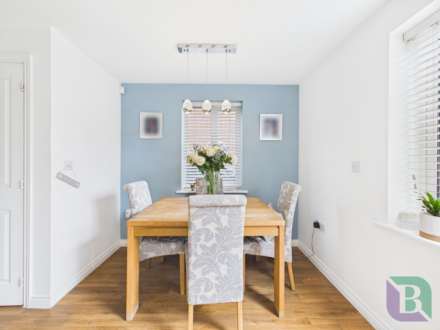 Drayhorse Crescent, Milton Keynes, Image 11