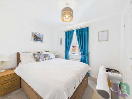 Drayhorse Crescent, Milton Keynes, Image 21