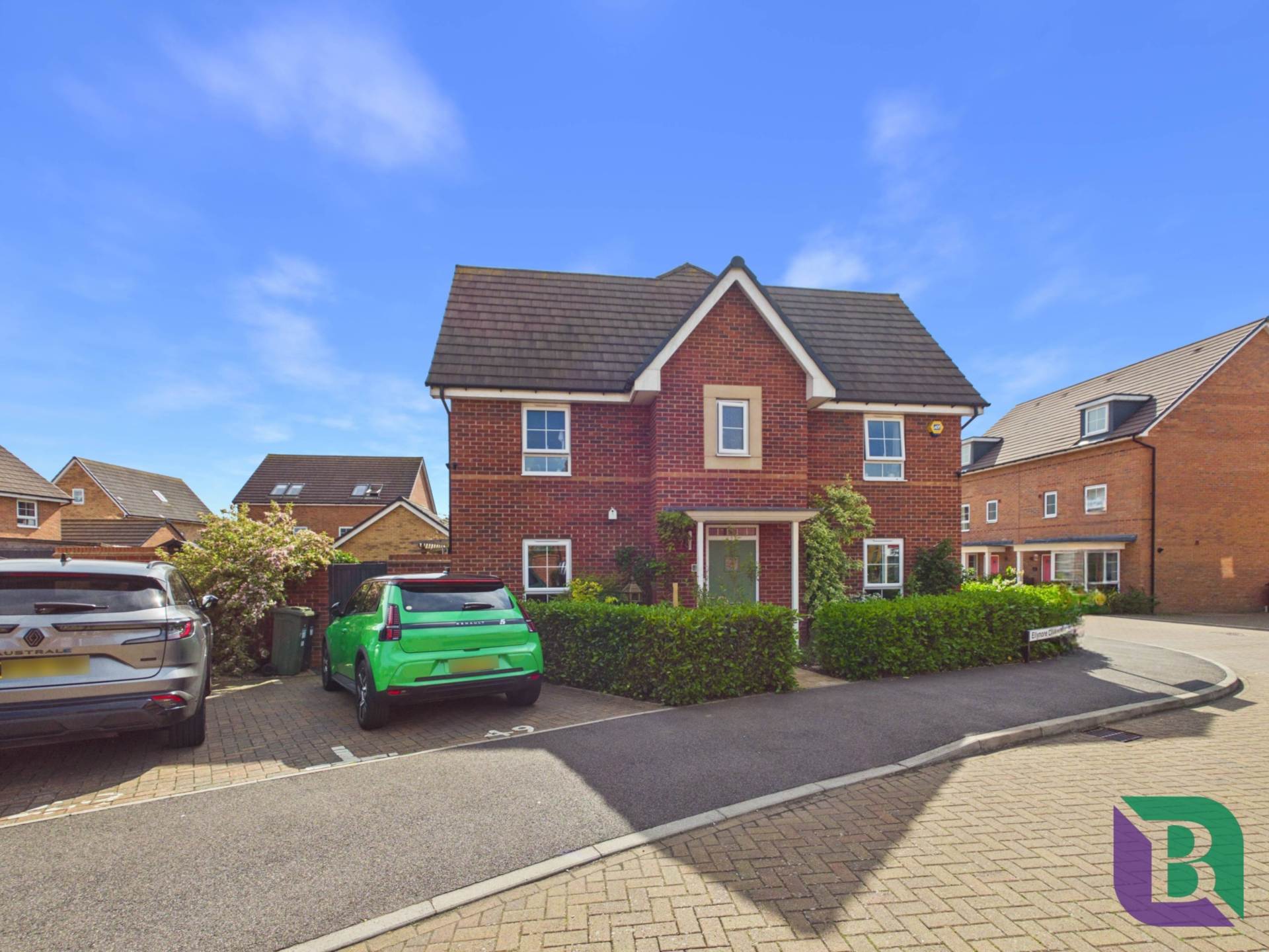 Ellynore Close, Brooklands, Image 1